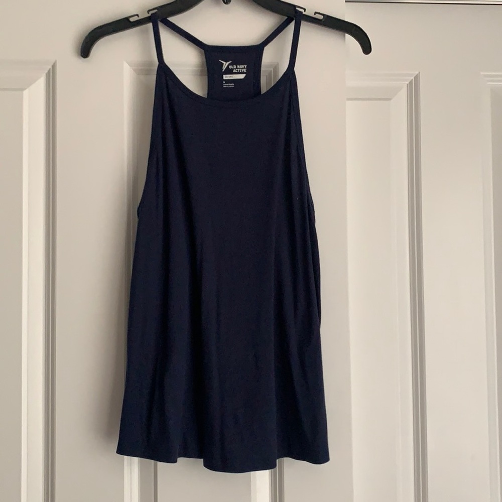 Old Navy workout tank top! Size M